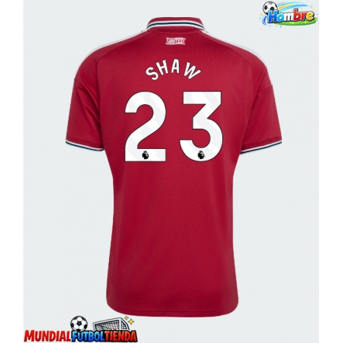 Camiseta Manchester United Luke Shaw #23 Primera Equipación Replica 2026-27 mangas cortas